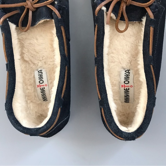 Urban Outfitters Minnetonka Cally Faux Suede Slip On Sherpa Moccasin Blue 11 - Picture 7 of 10